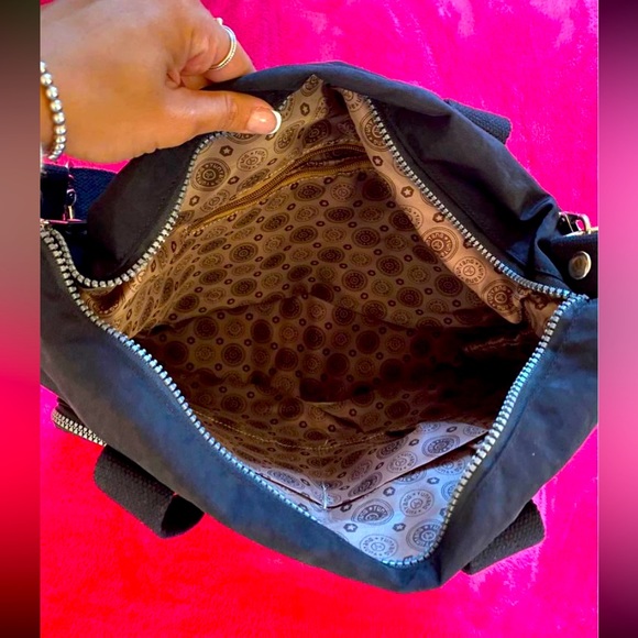 YunYang Black Adustable Tote Bag - Picture 3 of 4